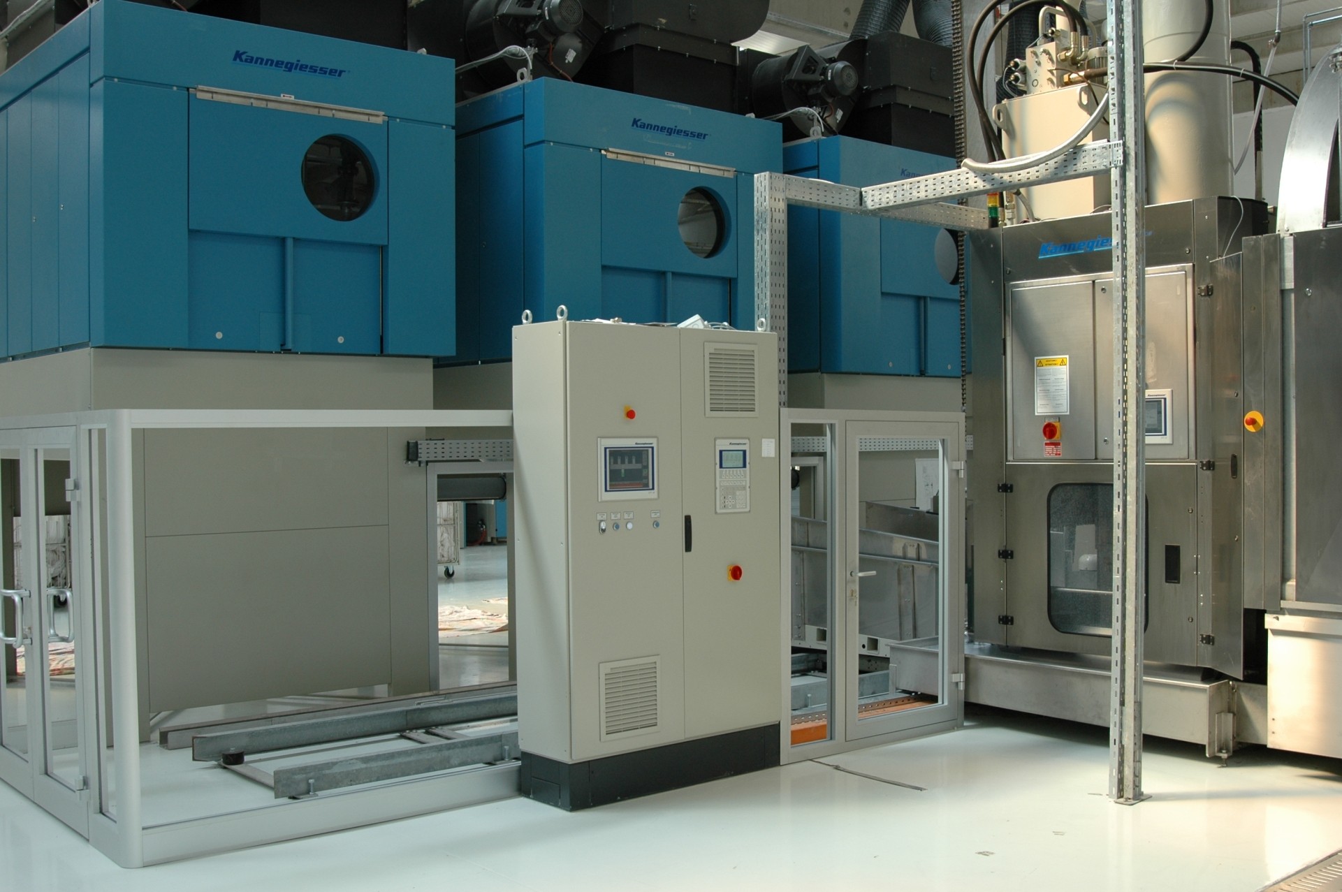 Denim Yıkama Tesislerinde Yeni Standart: 800G Gücünde Sıkma Teknolojisi